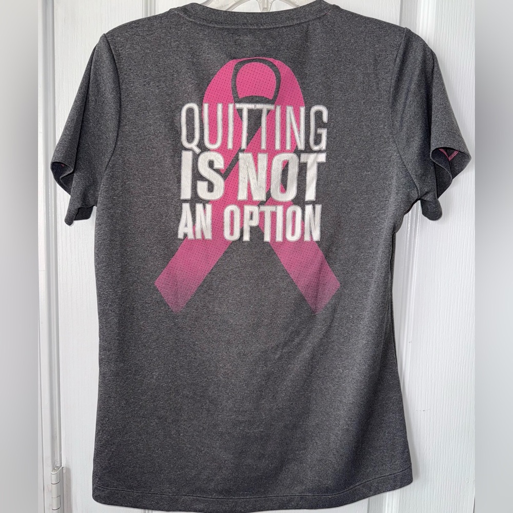 Under Armour Breast Cancer Awareness Graphic Performance Tee Gray Pink Size M